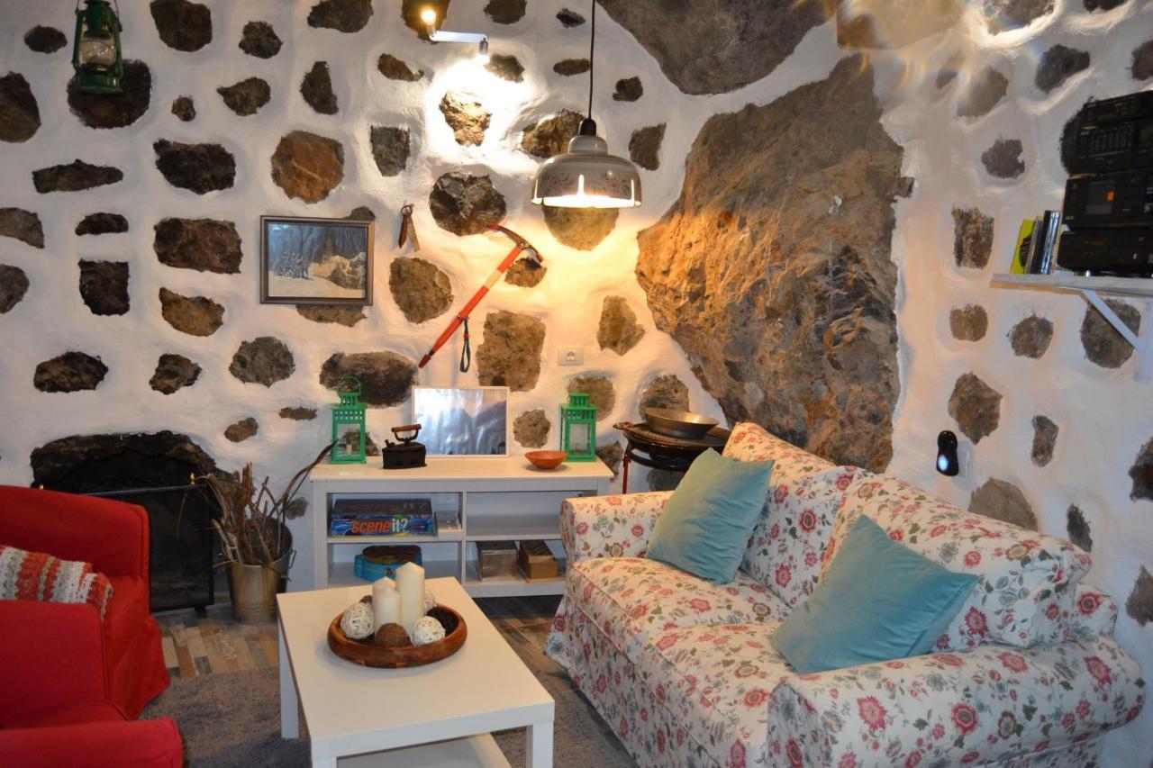 Вілла Casa Cueva El Pedregal Tejeda Екстер'єр фото