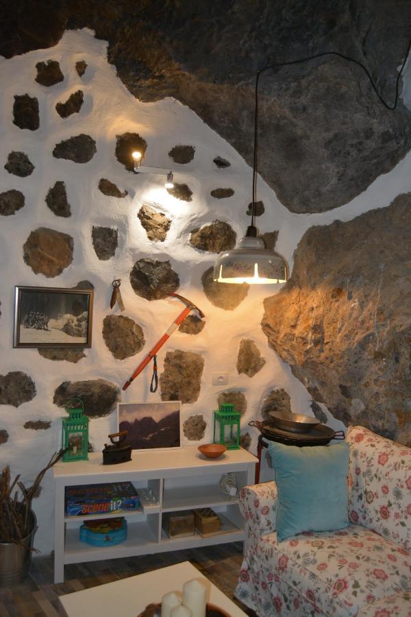 Вілла Casa Cueva El Pedregal Tejeda Екстер'єр фото